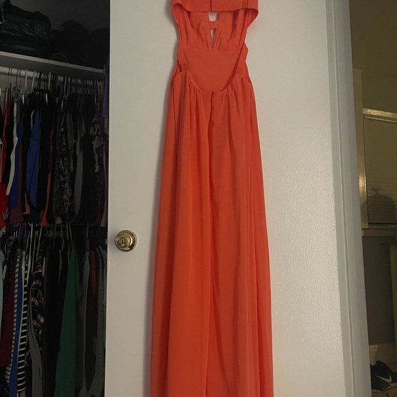 BCBGMaxAzria Alda Plunging V Neck Dress - Picture 5 of 7